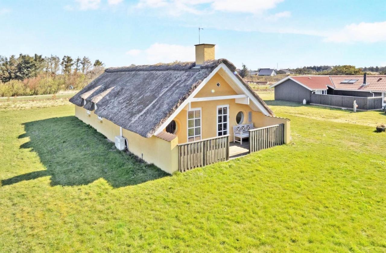 Viking Surf Cottage Klitmoller Exterior photo